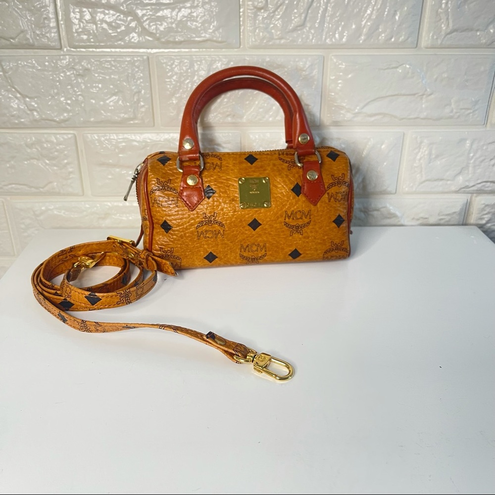 MCM- MINI BOSTON SLING BAG